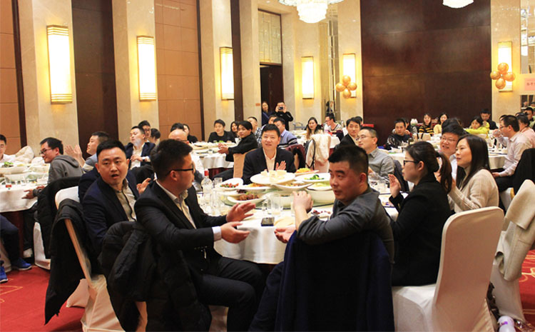 旭信科技年會(huì)盛典9.jpg 旭信科技年會(huì)盛典9.jpg