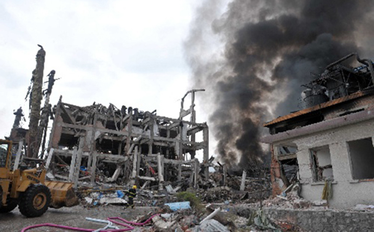 化工廠手機(jī)爆炸.jpg 化工廠手機(jī)爆炸.jpg